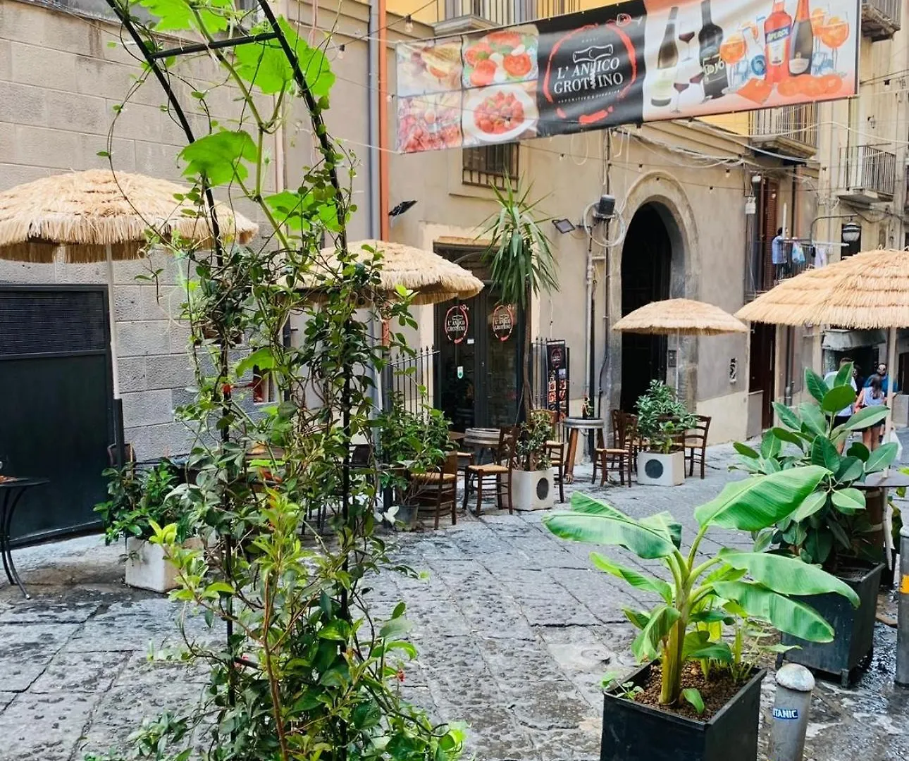 Bed & Breakfast Barbaro Suite & Apartment Naples